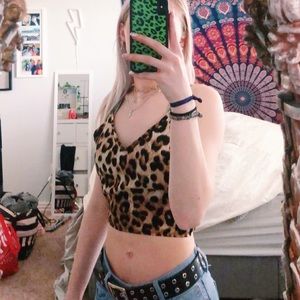 Cheetah print cropped tank